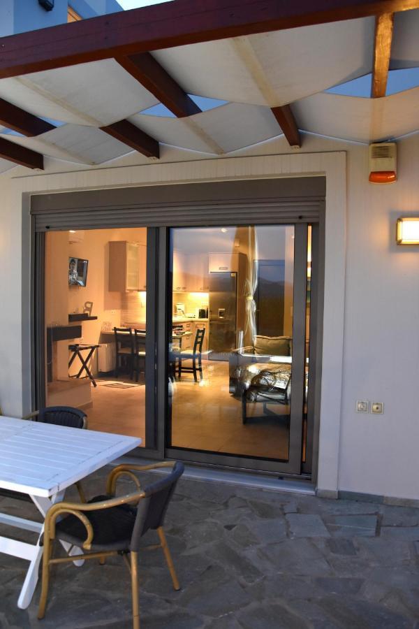Ελιάδες - Eliades Apartments Karystos  Dış mekan fotoğraf